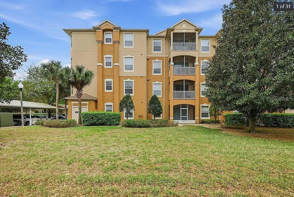 3 bed, 2.0 bath, 1447 sqft, $1,995 — Photo 1