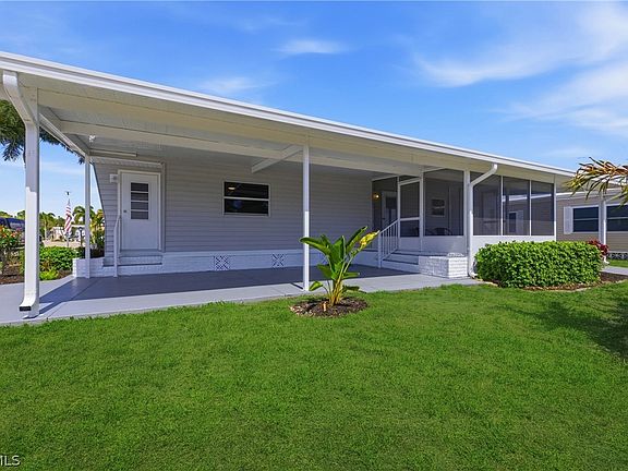 3rd image of 312 Nicklaus Blvd
