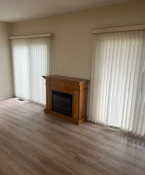 1594 Brentwood Dr — Photo 6