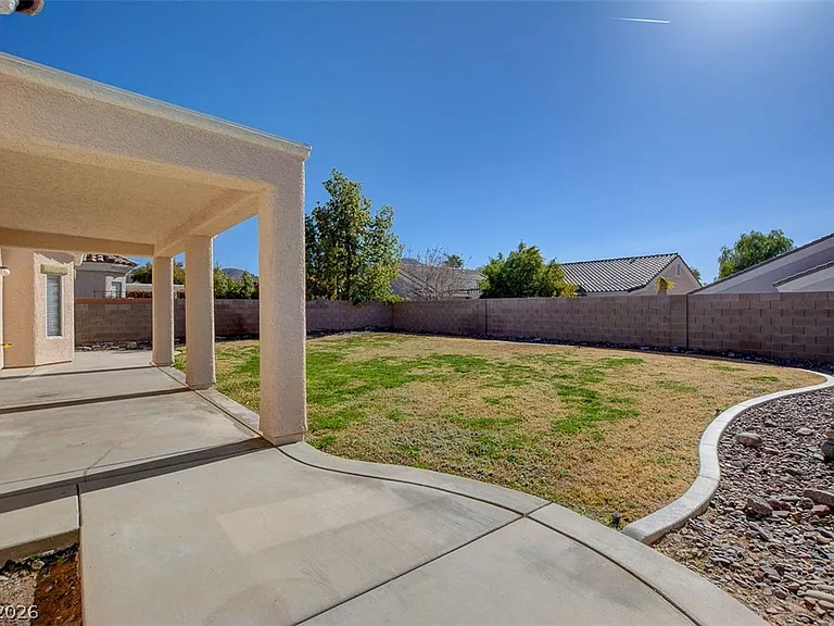 2121 Arpeggio Ave — Photo 28