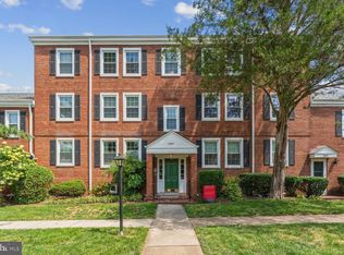 2883 S Abingdon St APT B2, Arlington, VA 22206