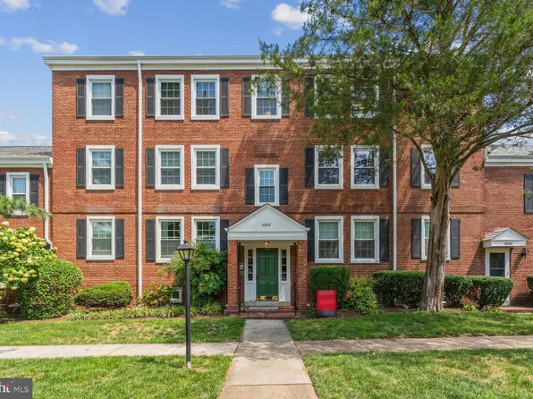 2883 S Abingdon St APT B2, Arlington, VA 22206