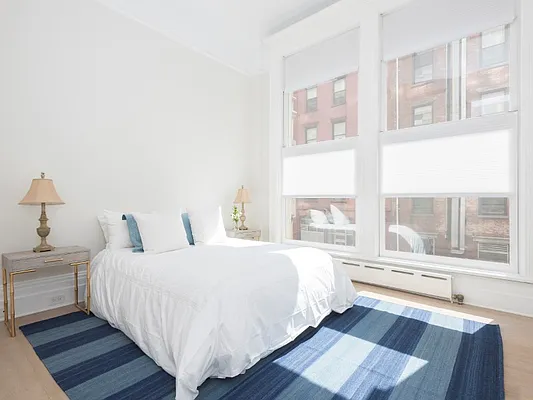 Sold by Sotheby's International Realty | media 6