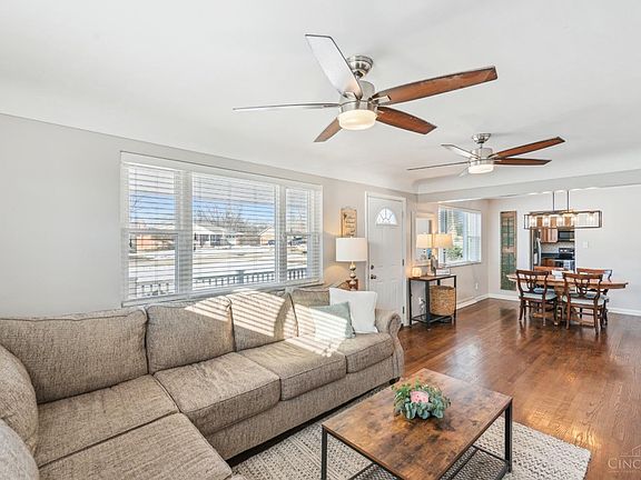 5th image of 6383 Starvue Dr