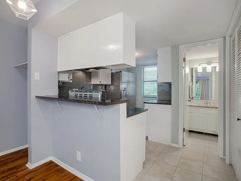 1135 Barton Hills Dr #248 — Photo 8