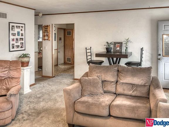 5th image of 2227 S 42nd St