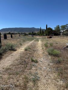 Red Apple Ave, Tehachapi, CA, 93561