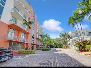2100 Van Buren St APT 514, Hollywood, FL 33020