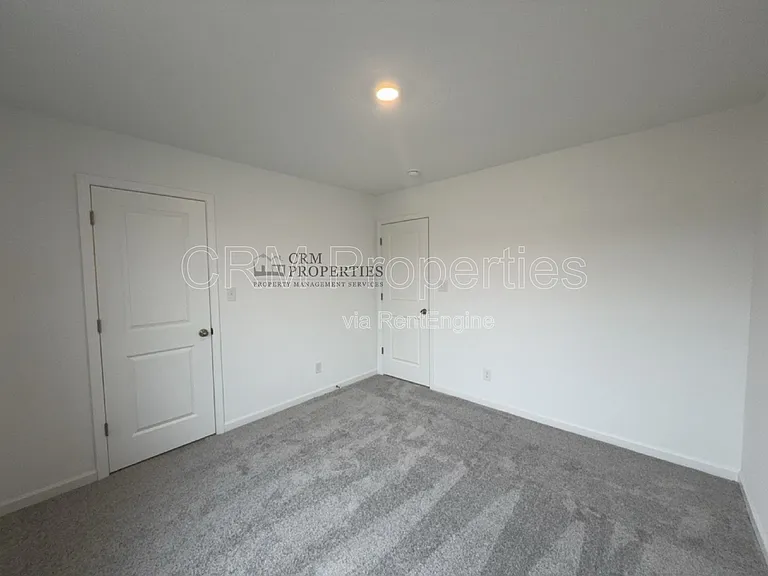 809 Oyster Bay Dr — Photo 11