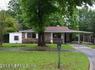 7567 Jana Ln N, Jacksonville, FL 32210