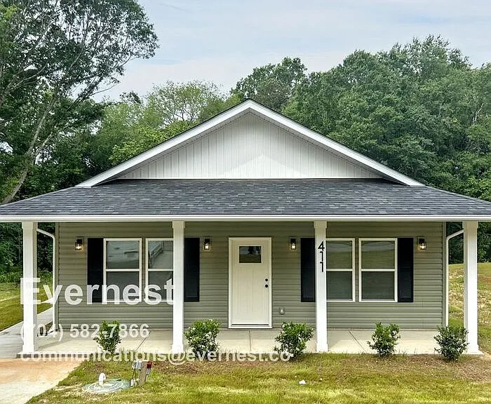 411 S Spargo St — Photo 1