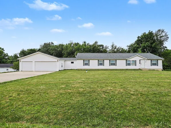 15690 Madron Lake Rd, Buchanan, MI 49107