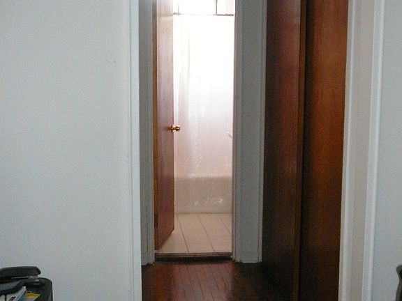 4th image of 6638 Yellowstone Blvd #6G