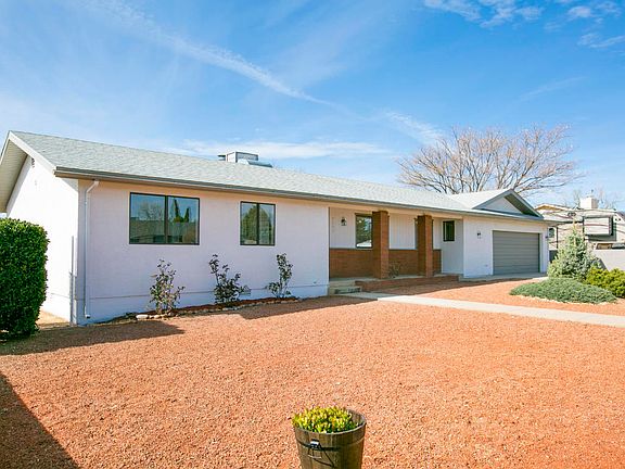 3rd image of 7541 E Las Flores Ave