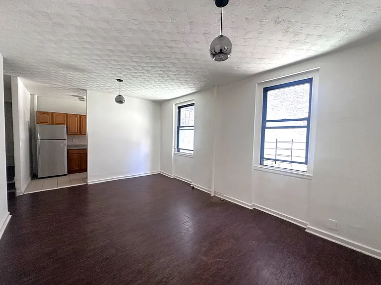 21-58 35th St #1A — Photo 5