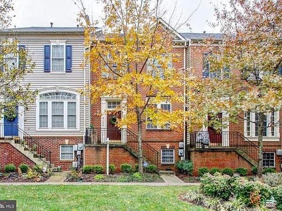 3rd image of 8156 Skelton Cir