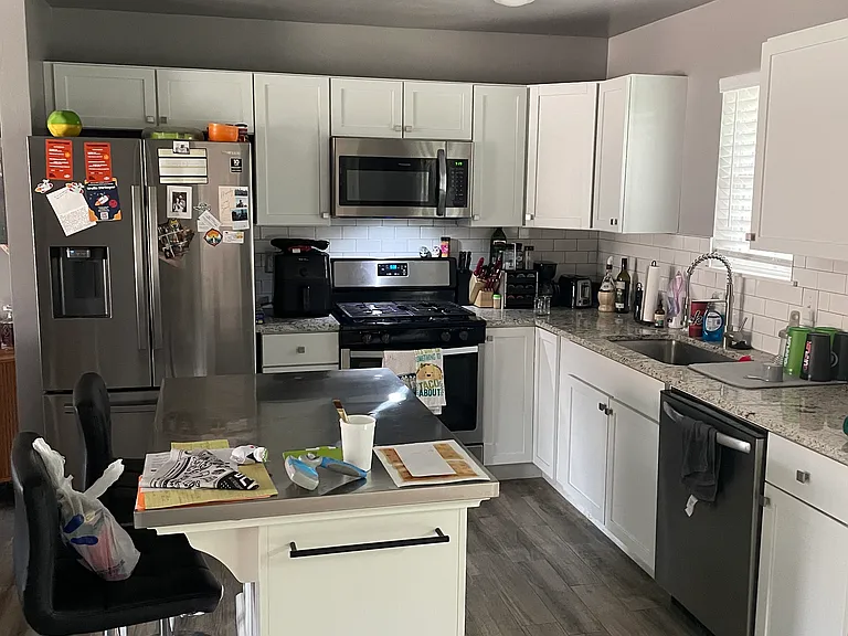 2314 Sycamore Dr — Photo 5