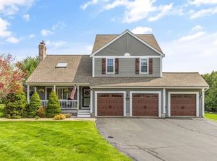 10 Meadow Dr, Littleton, MA 01460