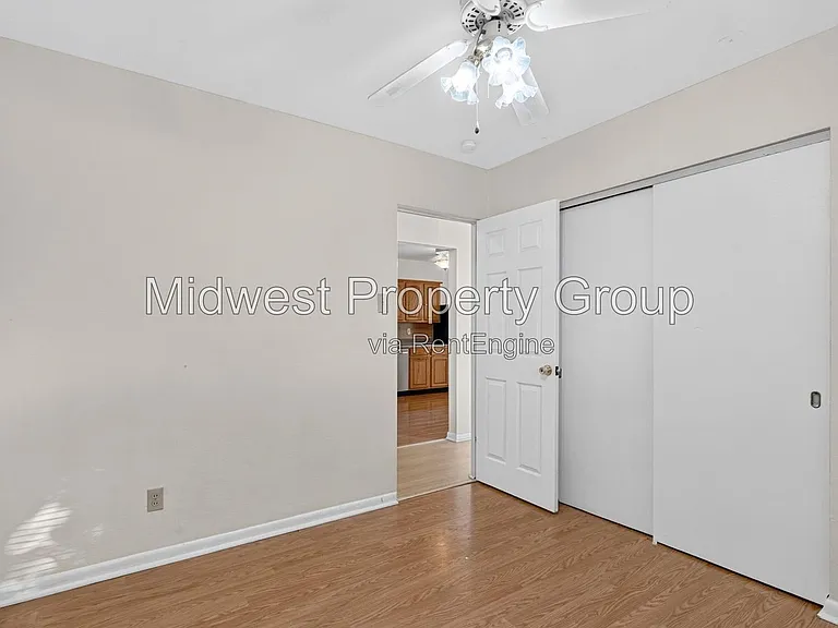370 Gerald Ave — Photo 12