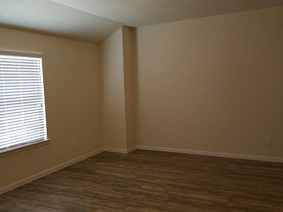 2847 Silver Tree 4_03022016