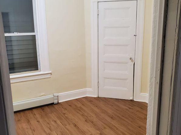 151 Sheridan Ave FLOOR 1