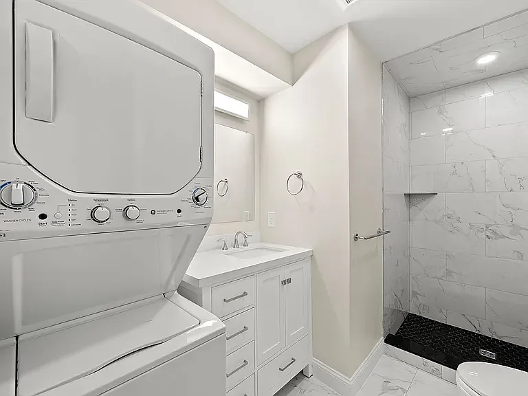 8 Baldwin Pl — Photo 13