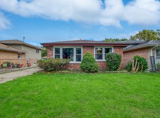14137 S Hoxie Ave, Burnham, IL