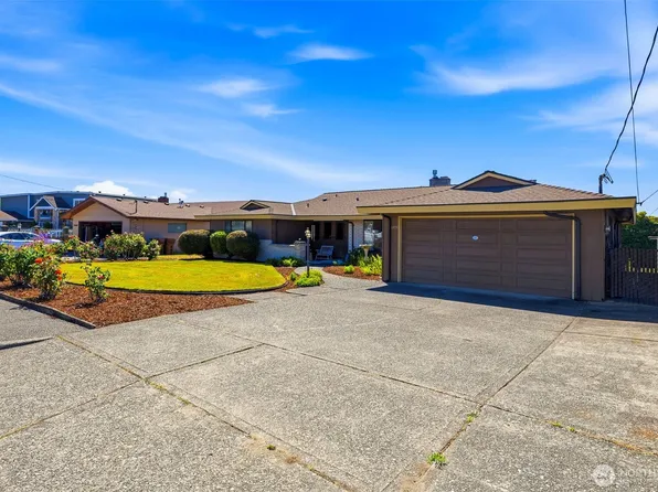 1874 Lenore Drive, Tacoma, WA 98406