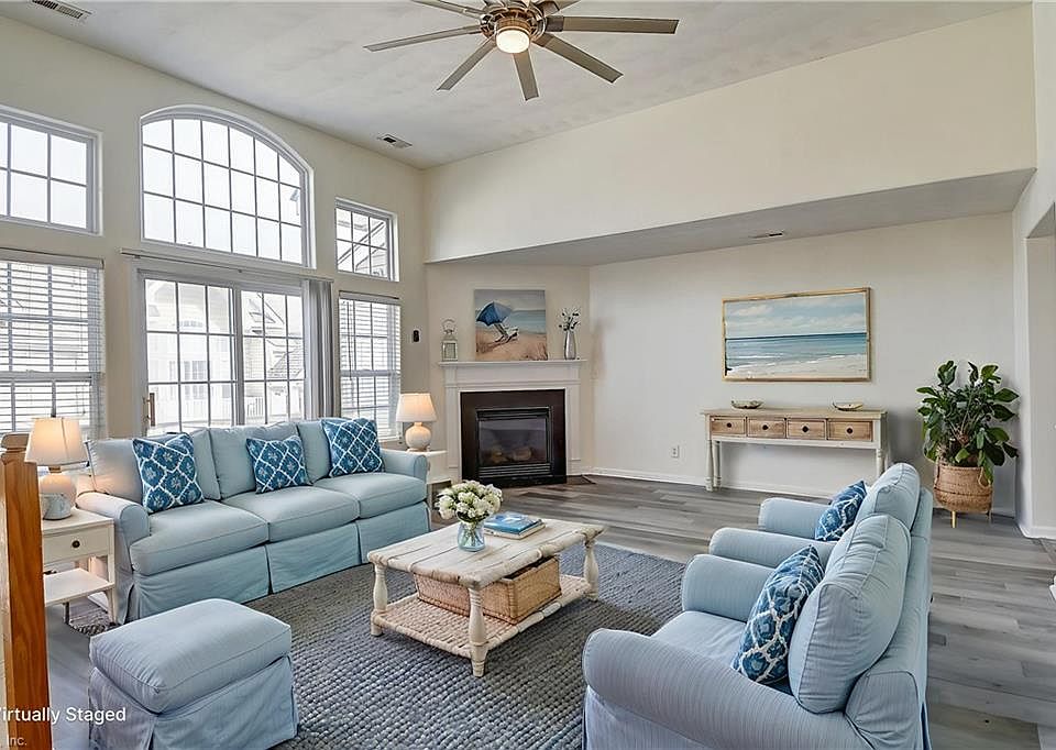 1st image of 856 Point Way