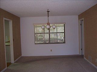 5th image of 4 Blaketon Ct