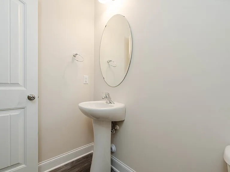 137 Princeton Hill Dr — Photo 10