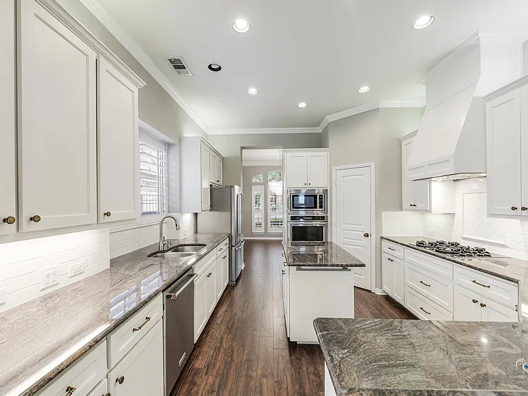 5619 Travis Dr — Photo 30