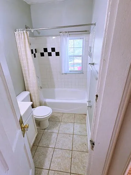 54 W Dodridge St — Photo 10