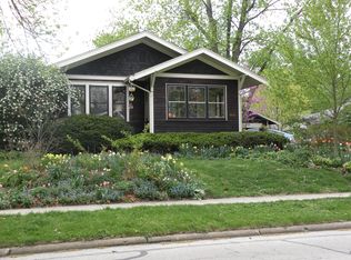 805 E Oregon St, Urbana, IL