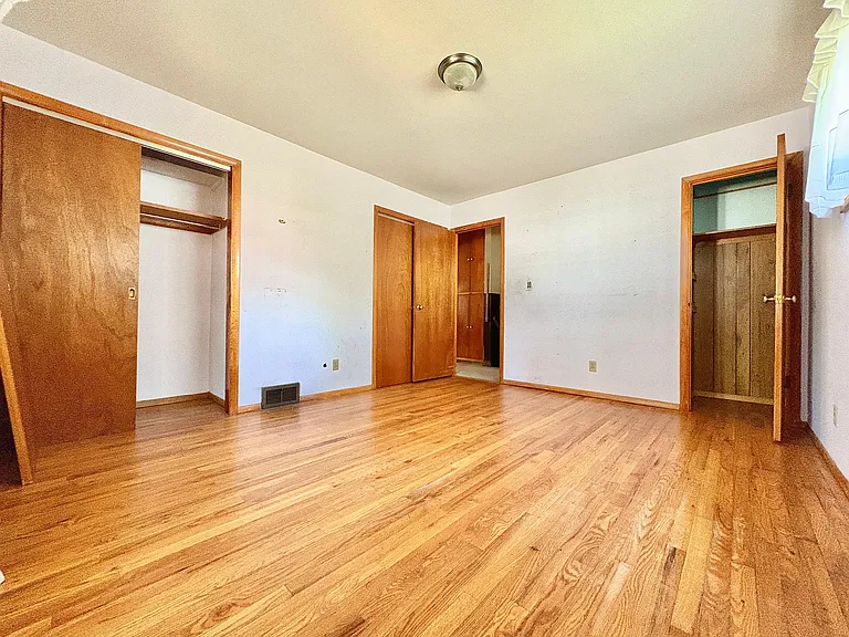 626 S Gladstone Ave — Photo 14