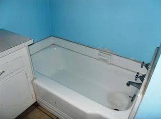 4713 E Fillmore Ave, Fresno, CA 93702