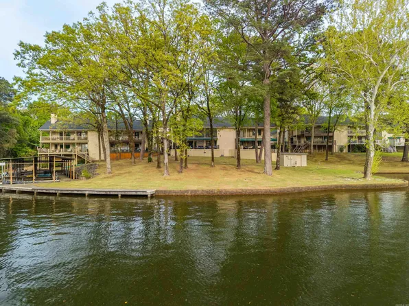 211 Brown St APT 3, Hot Springs National Park, AR 71913