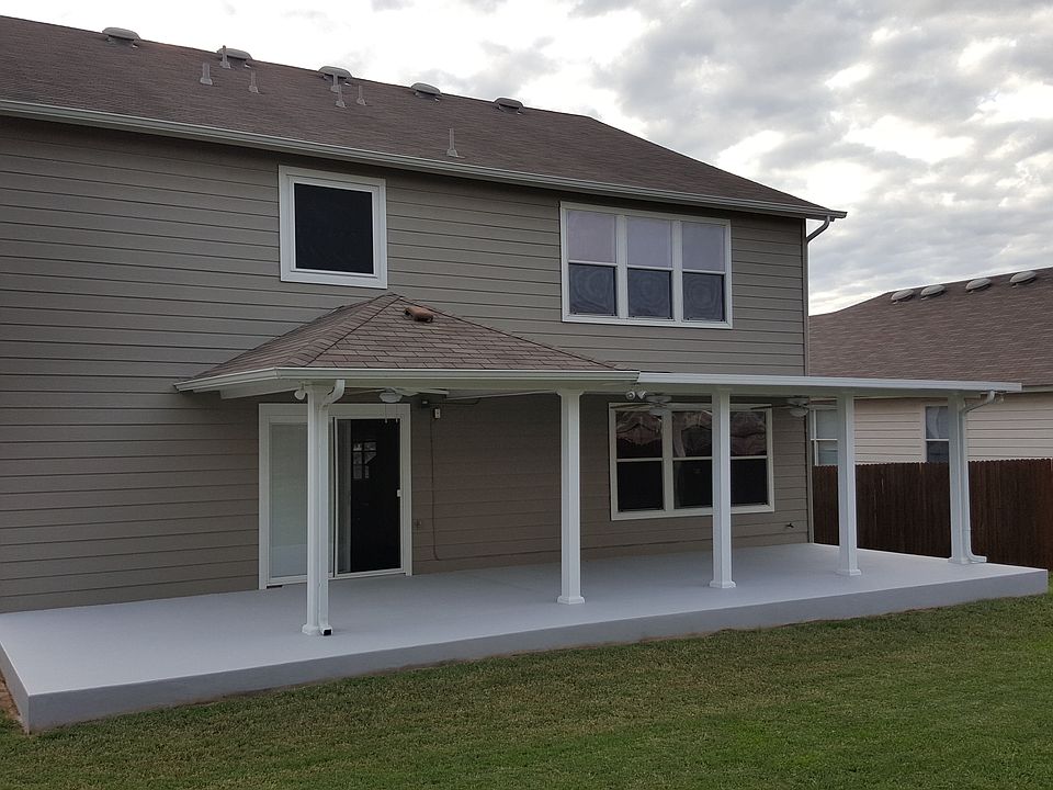 1st image of 437 Yellowwood Dr