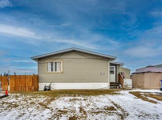 6220 17th Ave SE #344, Calgary, AB T2A 7H4