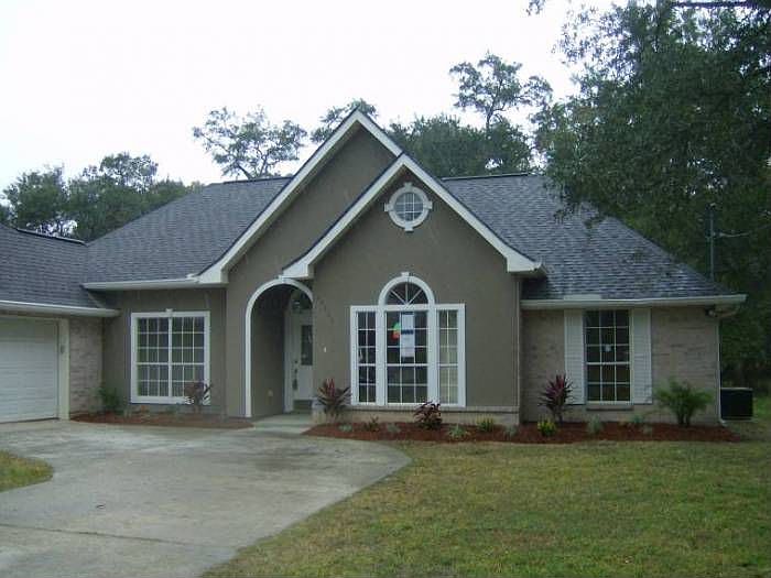 Custom Brick & Stucco