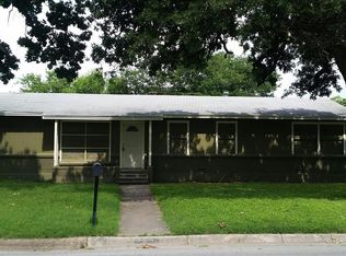 224 Souder Dr, Hurst, TX 76053