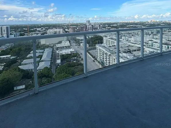 315 NE 3rd Ave APT 2009, Fort Lauderdale, FL 33301