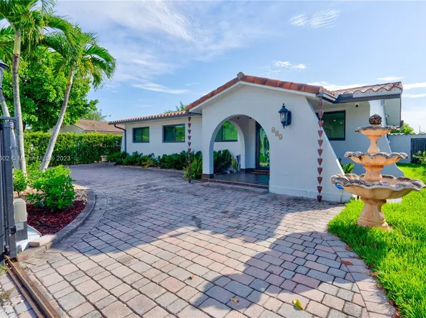 605 SW 104th Ave, Sweetwater, FL 33174