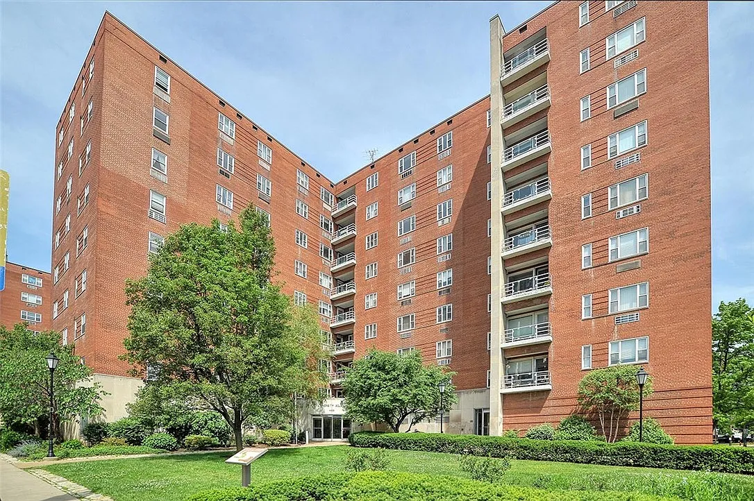 4625 5th Ave APT 211 photo 1
