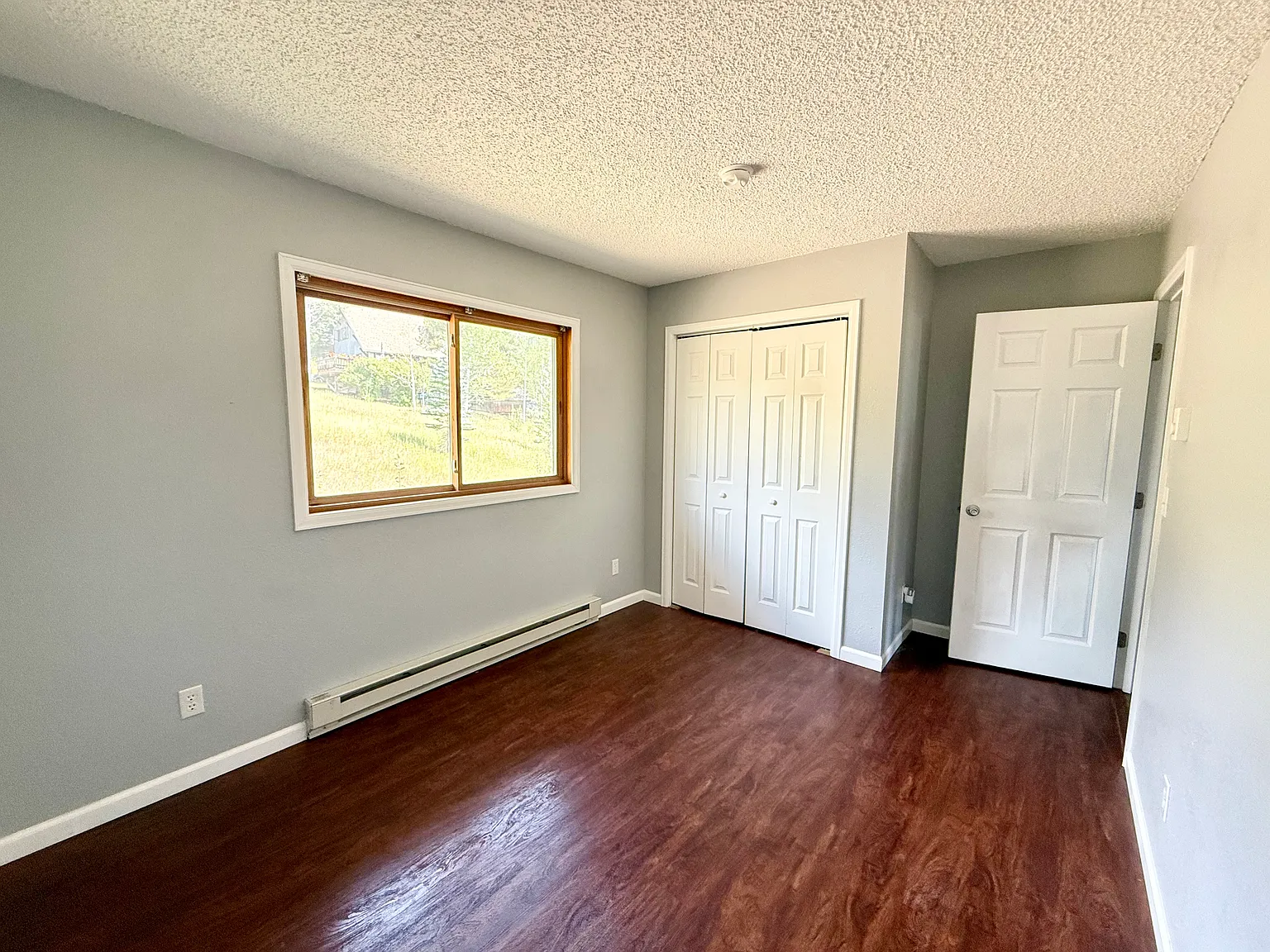 3 bed, 1120 sqft, $3,500 — Photo 4
