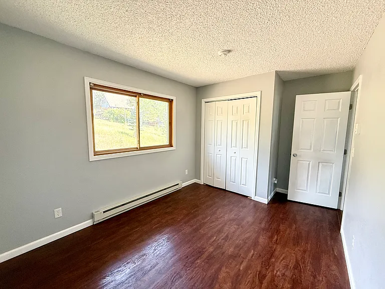 3170 Columbine Dr #32 — Photo 4