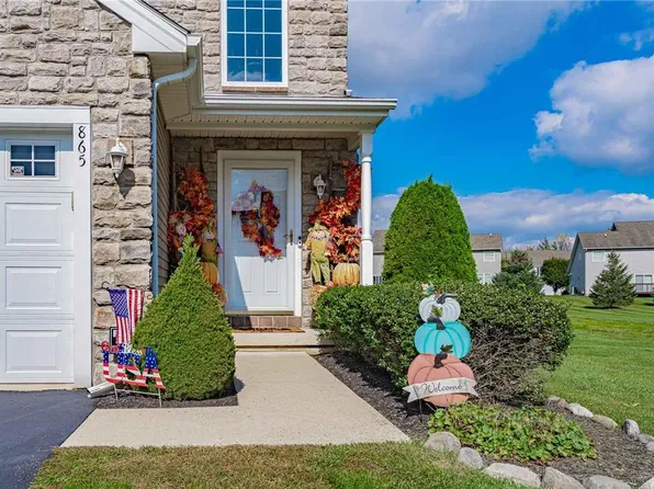 865 Fieldstone Trl, Easton, PA 18040