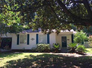 909 Eastwood Rd, Natchez, MS 39120