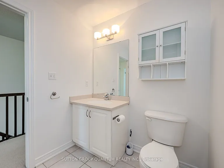 4304 Ingram Cmn — Photo 16