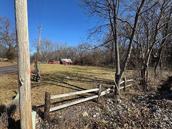 2nd image of 2611 N Union School Rd